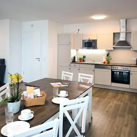 Inselparadies Koenigsstuhl *